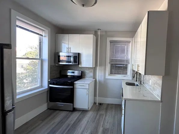 114 Stuyvesant Ave #6E, Jersey City, NJ 07306