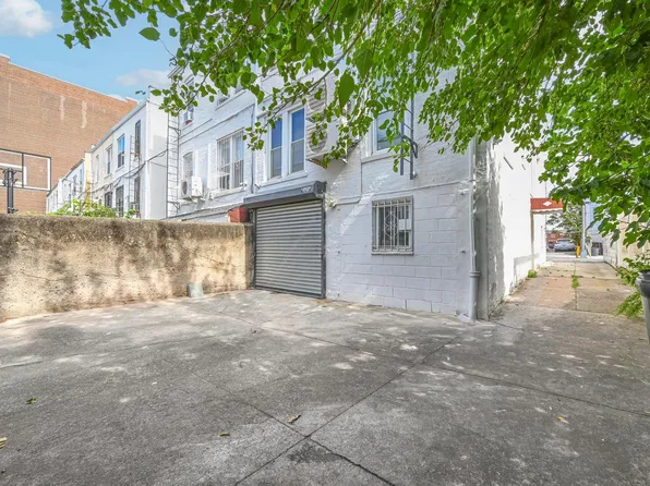 1270 Ovington Avenue image 18 of 20