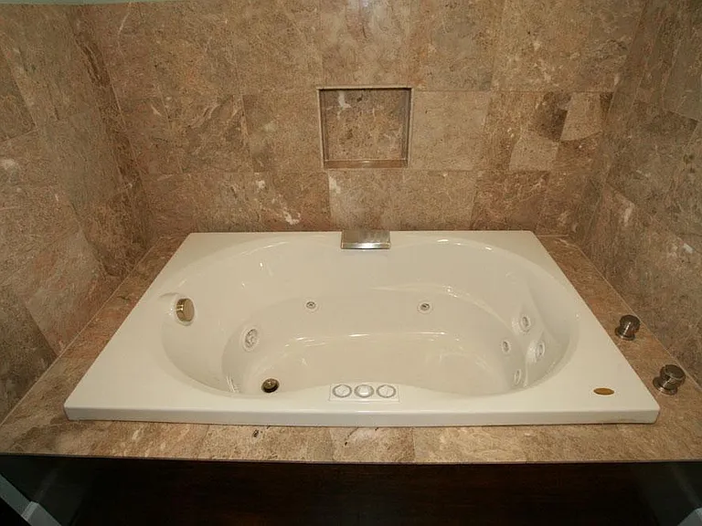 701 State St #202 — Photo 8