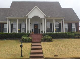 1254 Lake View Dr, Hernando, MS 38632