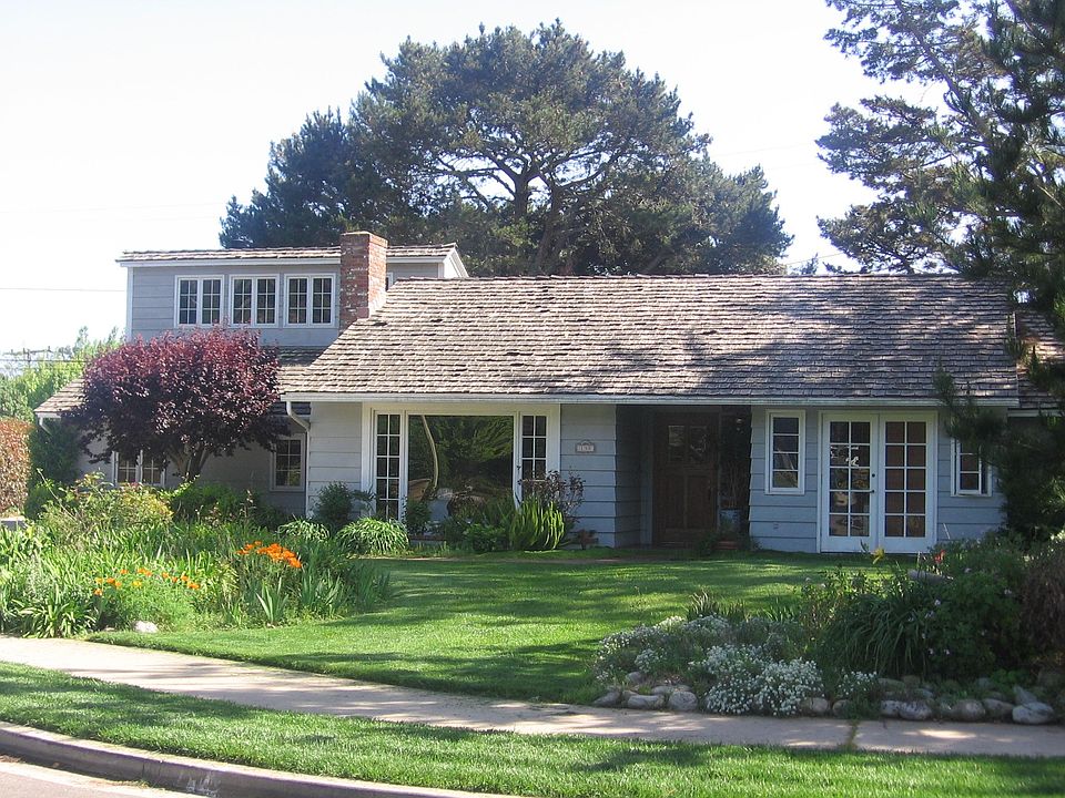 1st image of 138 Serafin St