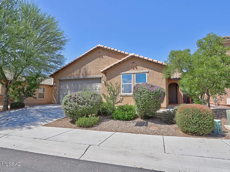 11704 W Boll Bloom Dr — Photo 1