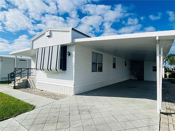 4th image of 1601 S Us Highway 441 SE #131