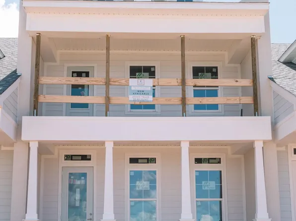 3008 Dock St Unit 10, Pascagoula, MS 39567