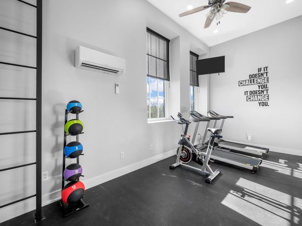 4528 Nebraska Ave APT 105