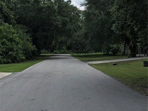 4th image of 21496 Circlewood Ave