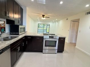 Lakes Of Carriage Hills, Tamarac, FL 33319