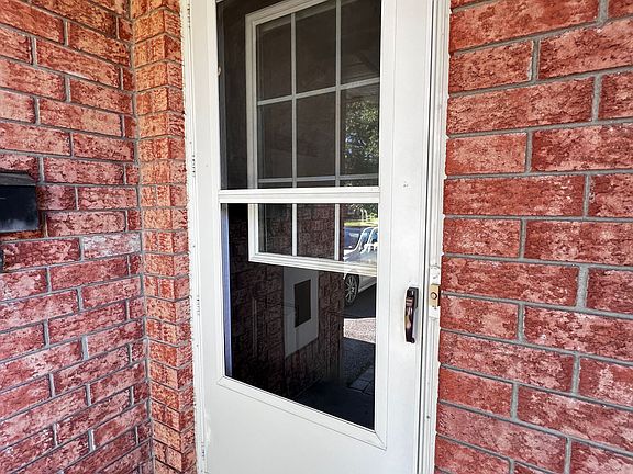 2nd image of 1741 Jobin Cres