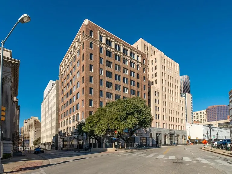 Lone Star Gas Lofts II — Photo 11