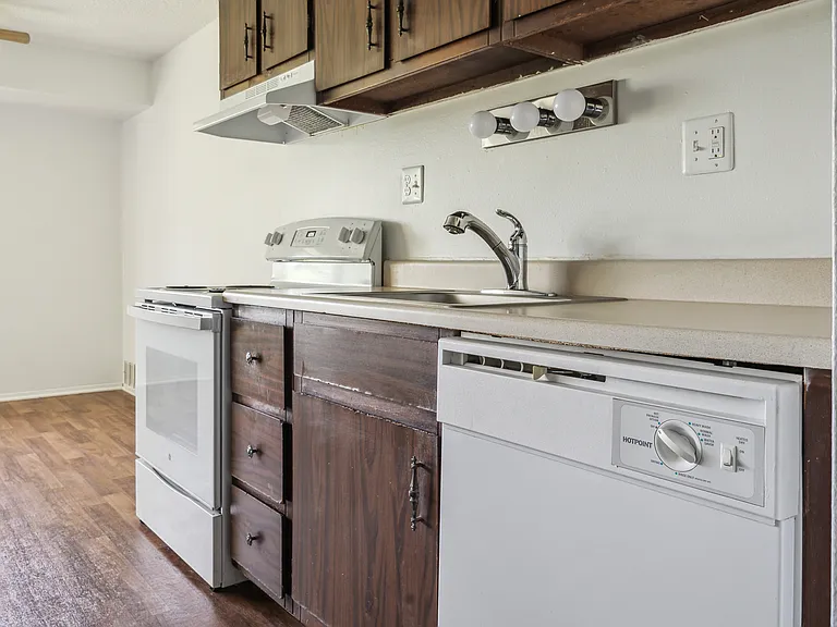 Waterview Farms Apartments — Photo 15