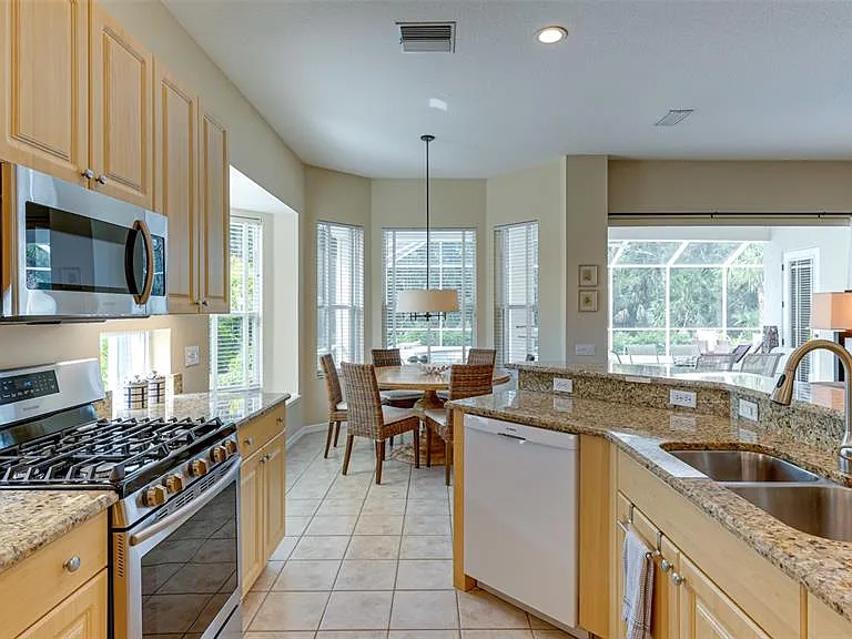6920 Lennox Pl — Photo 13