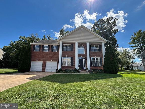 2nd image of 17088 Windward Ln
