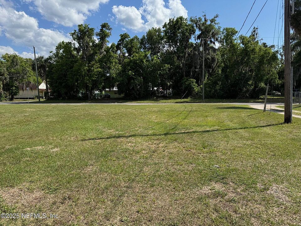 1st image of 906 BRONSON Street