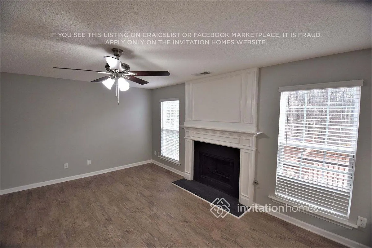 Building Photo - 2531 Hampton Valley Dr SW
