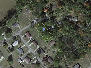3090 Big Woods Dr, Morristown, TN 37813