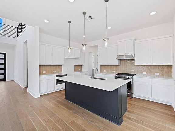 Daisy B kitchen