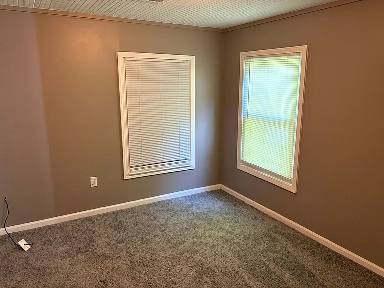 10717 E Truman Rd — Photo 5