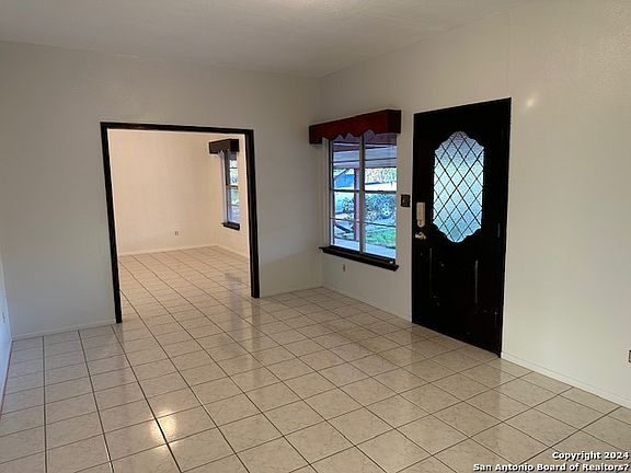 2nd image of 945 2ND ST