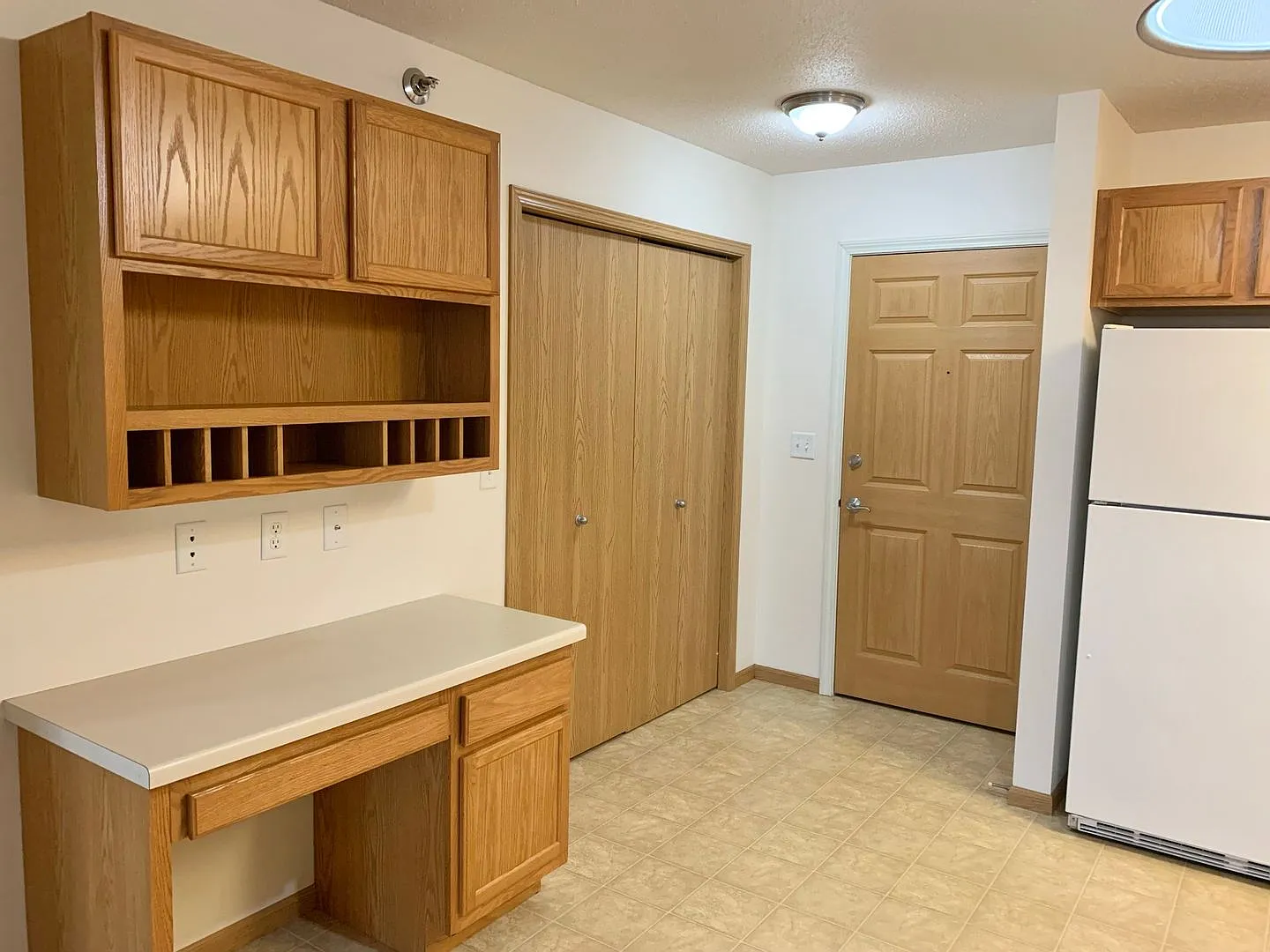 Huntington Pointe III — Photo 2