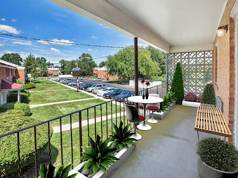 Orchard Park — Photo 16