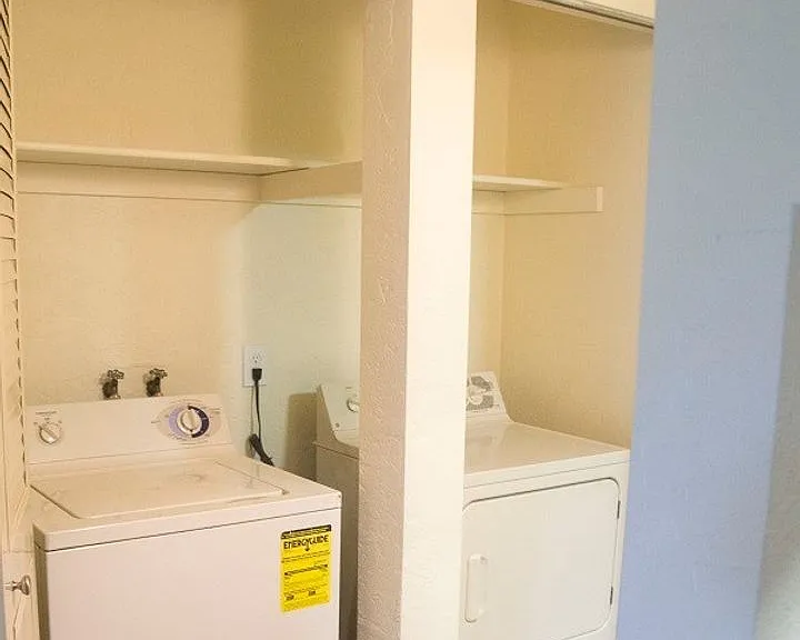 Northgreen Apartments — Photo 109