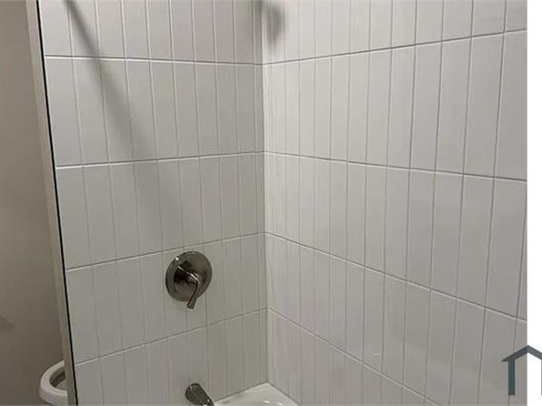 532 Vermont Ave #1/2