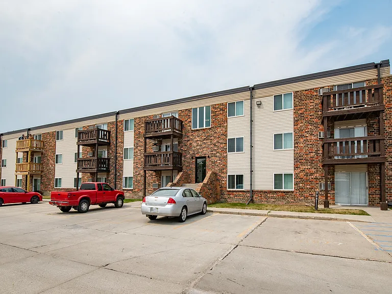 Forest Park Apartments — Photo 28