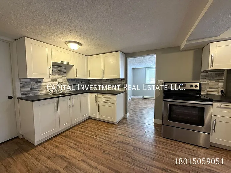 3708 S McCall St #4 — Photo 6
