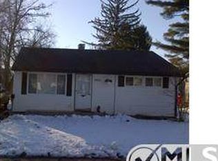 19969 Macarthur St, Redford, MI 48240