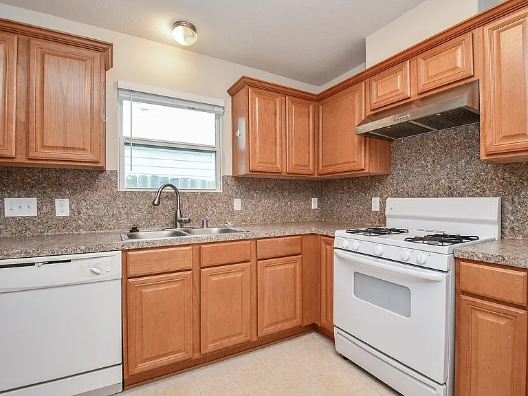 1151 Crestmont Place Loop — Photo 11