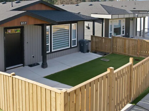 917 Old Victoria Rd, Nanaimo, BC V9R 6R4