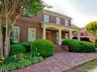 245 Farmstead Rd NW, Huntsville, AL 35806