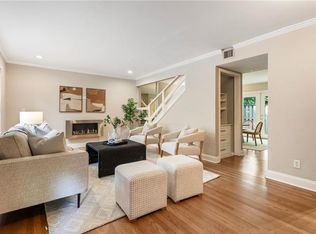 19 Arpege Way NW, Atlanta, GA 30327