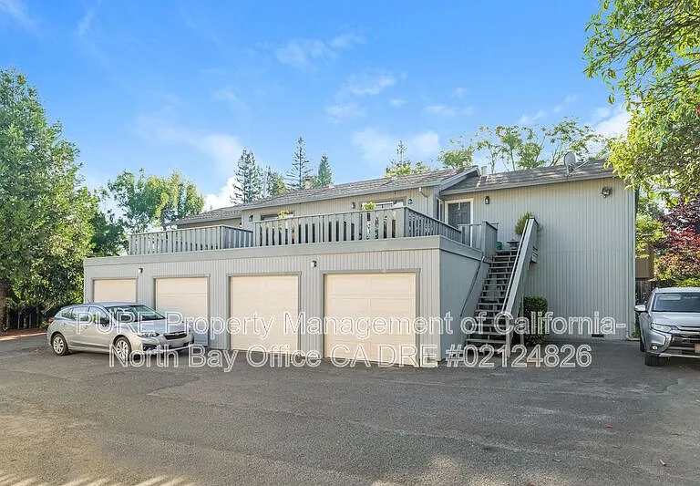7909 Swartz Ave #B — Photo 3