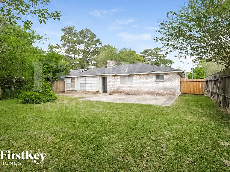 4426 Adonis Dr — Photo 16