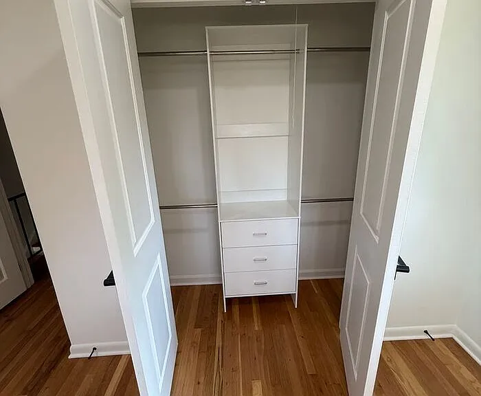708 Hawes Ct — Photo 11