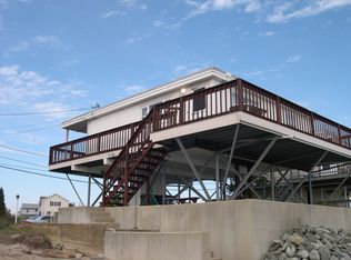 146 S Shore Ave, Warwick, RI 02889