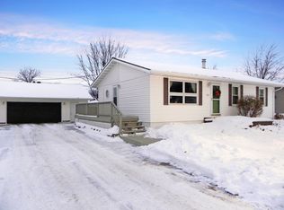 8368 Spruce Dr, Mountain Iron, MN 55768