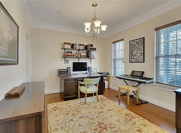 4th image of 92 Mailler Ave