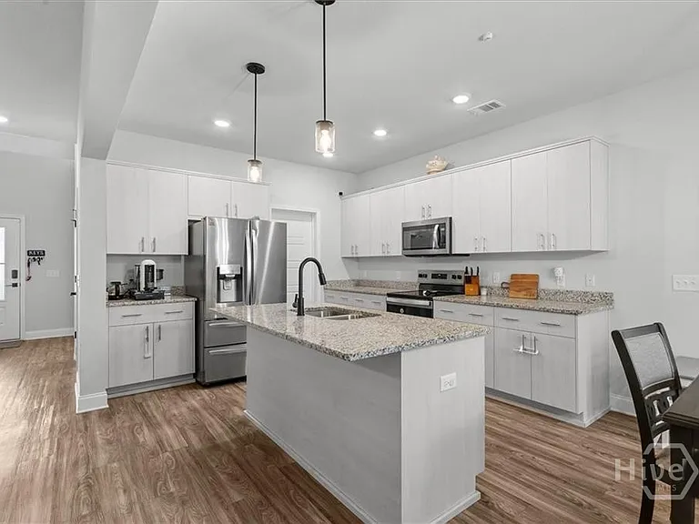 291 Timberlake Dr — Photo 8