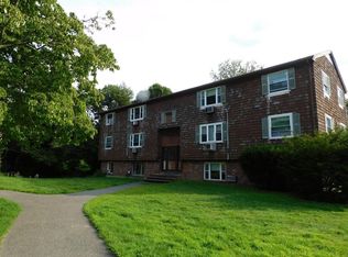 135 John A Dunn Memorial Dr APT 7, Rockland, MA 02370