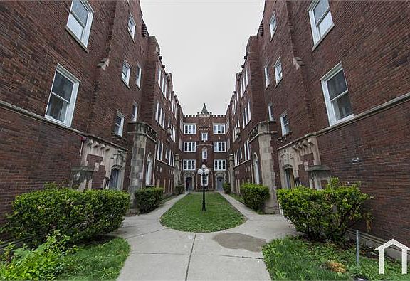 2nd image of 1016 S 2nd Ave