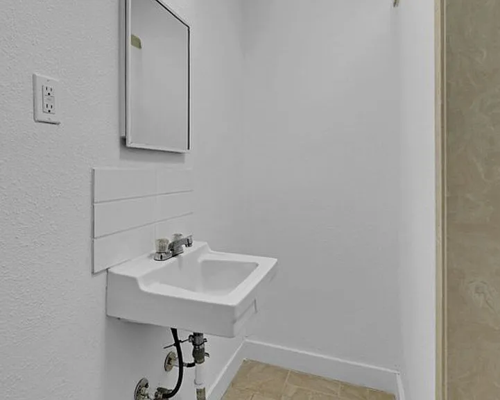 1825 Cumberland Ave — Photo 20