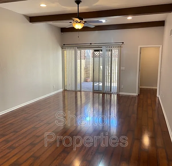 1262 E Avenida Hermosa — Photo 8