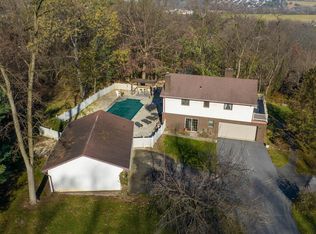 2359 Druck Valley Rd, York, PA 17406