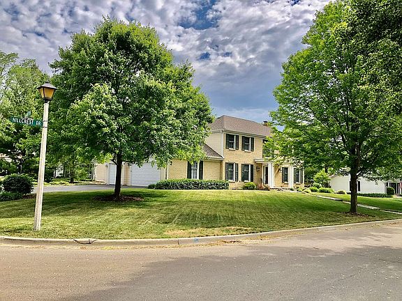 3rd image of 609 Hillcrest Dr