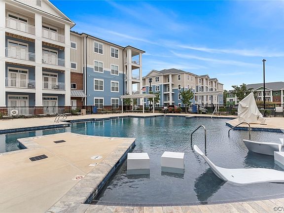 3rd image of 10520 Stony Bluff Dr #411