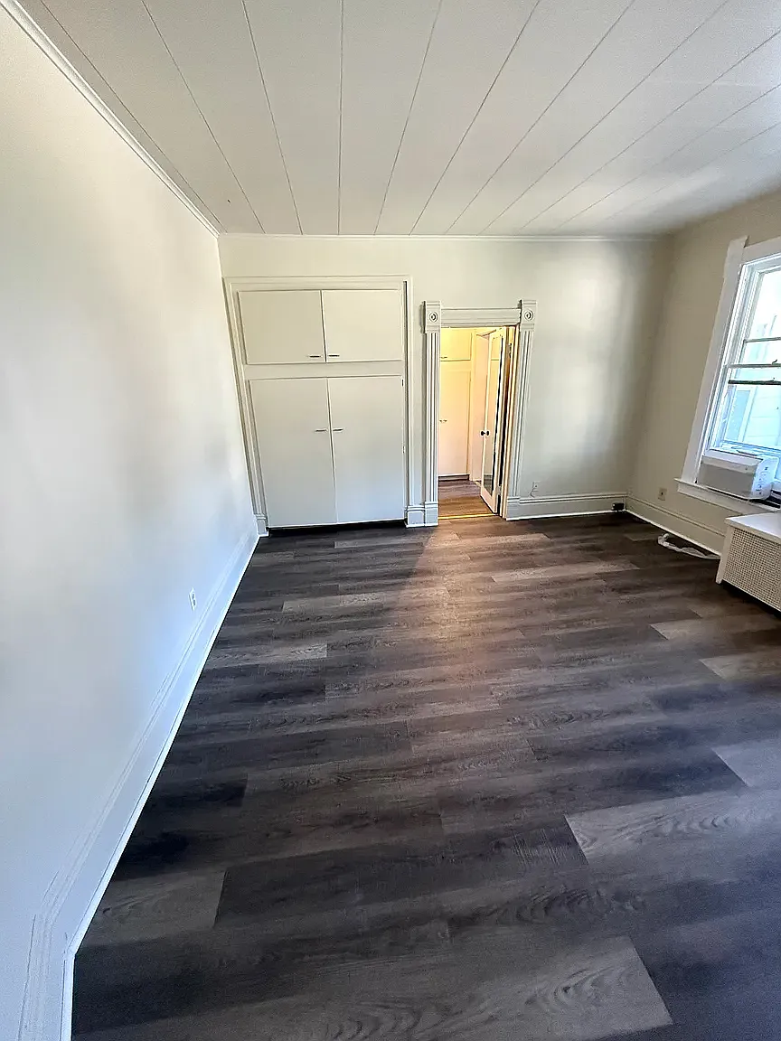 514 N Dubuque St — Photo 4