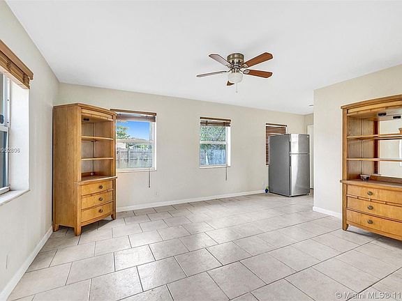 5th image of 2130 McKinley St #2
