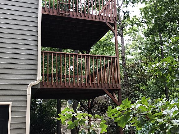 4th image of 4004 Donna Dr